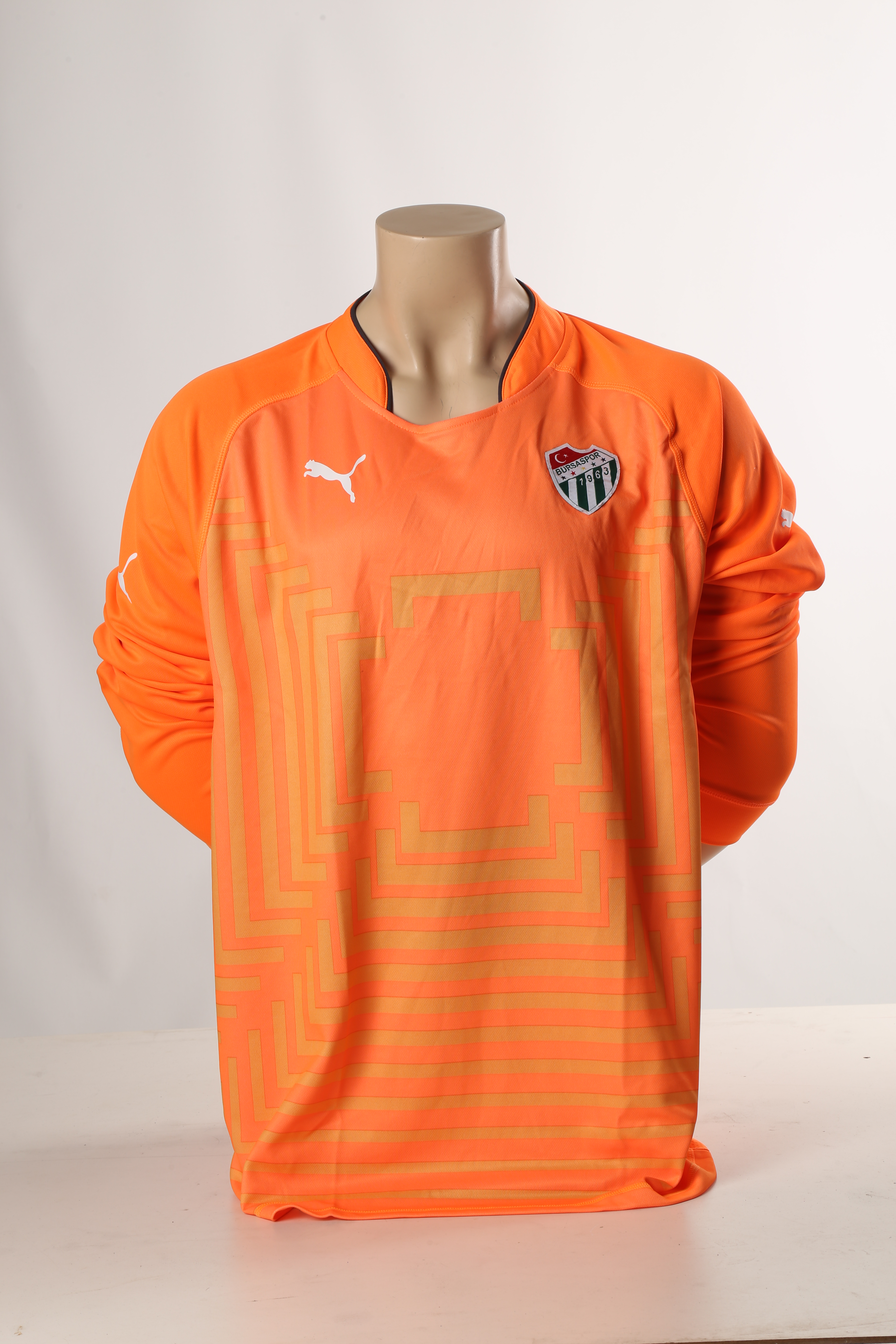 2014-2015 Turuncu Kaleci